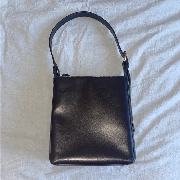 A.P.C. Black Virginie Leather Shoulder Bag - Picture 1 of 10